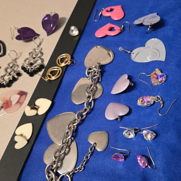 Valentine Jewelries - Picture 3 of 3